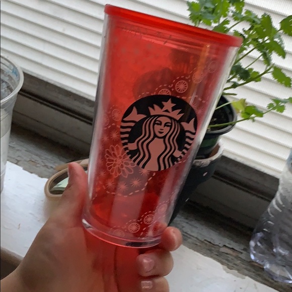 Meet your Posher, Mya - Picture 2 of 2